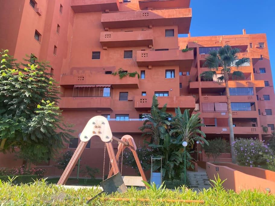 Central Estepona 3 Bed Apt With Pool And Parking Екстер'єр фото