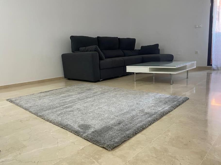 Central Estepona 3 Bed Apt With Pool And Parking Екстер'єр фото